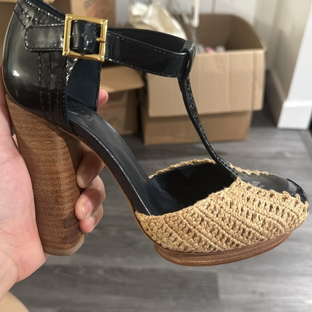 Tory Burch Black and Tan Heels - Picture 6 of 7